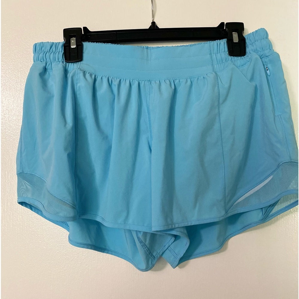 Lululemon Hotty Hot shorts